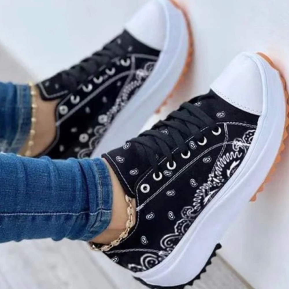 Bandana print summer shoe
